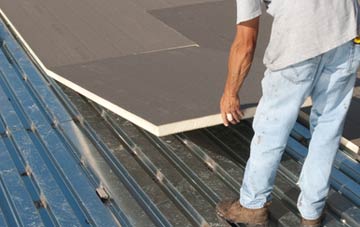 benefits of insulating Glasinfryn flat roofing